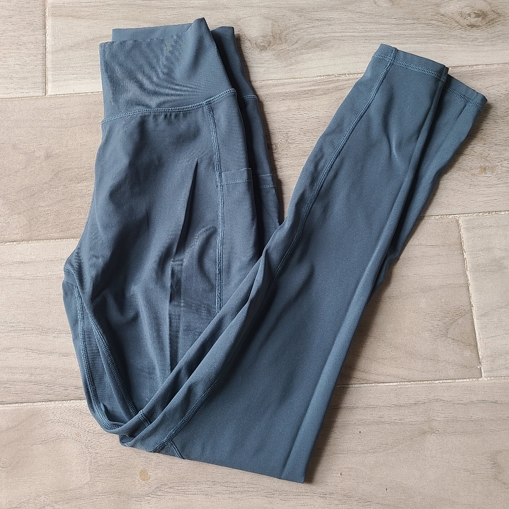 Alphalete Leggings size XS